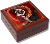 The Ivory Queen Keepsake Box / Memory Box / Trinket Box / Jewellery Box
